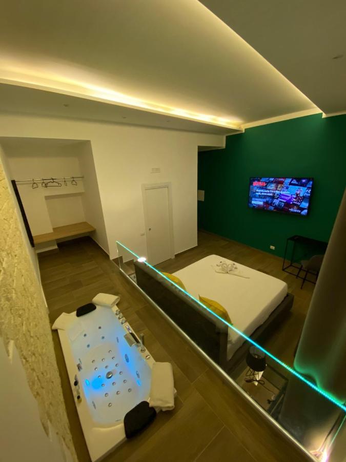ナポリ Salotto Toledo Bed & Breakfast エクステリア 写真
