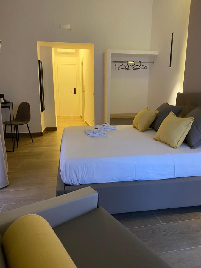 ナポリ Salotto Toledo Bed & Breakfast エクステリア 写真