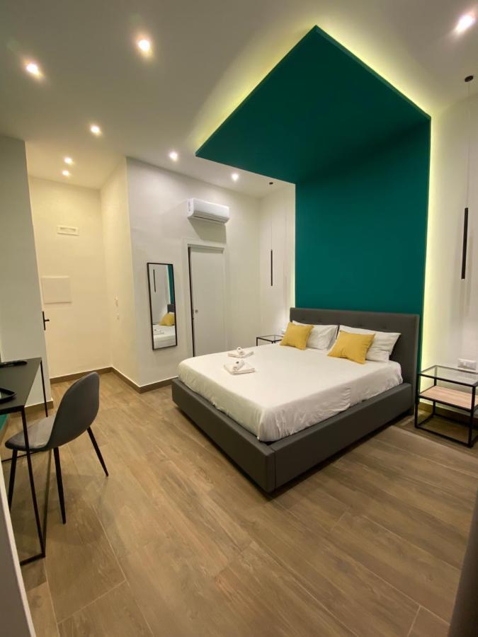 ナポリ Salotto Toledo Bed & Breakfast エクステリア 写真