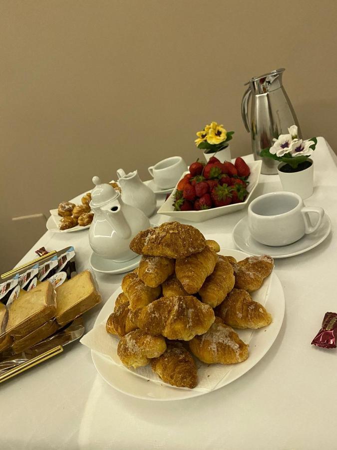ナポリ Salotto Toledo Bed & Breakfast エクステリア 写真