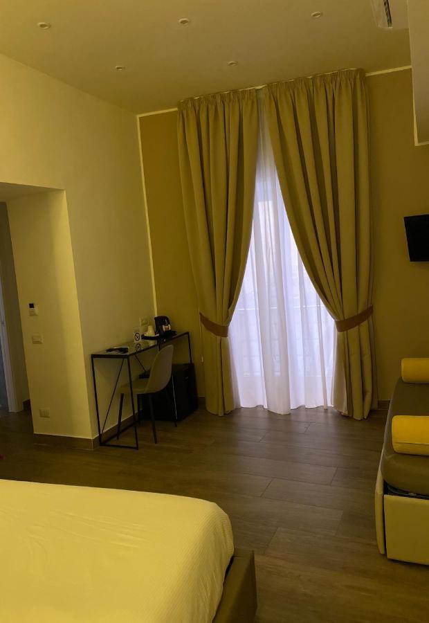 ナポリ Salotto Toledo Bed & Breakfast エクステリア 写真